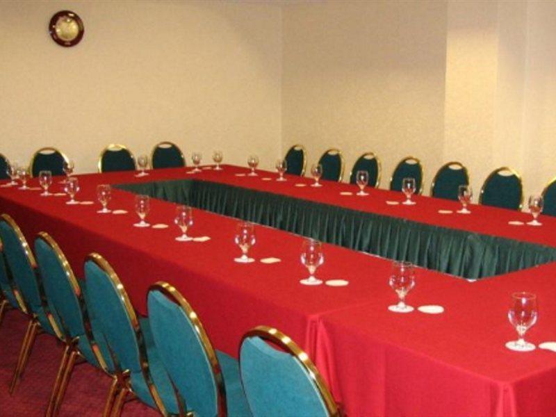 Hotel Karpos Skopje Zewnętrze zdjęcie