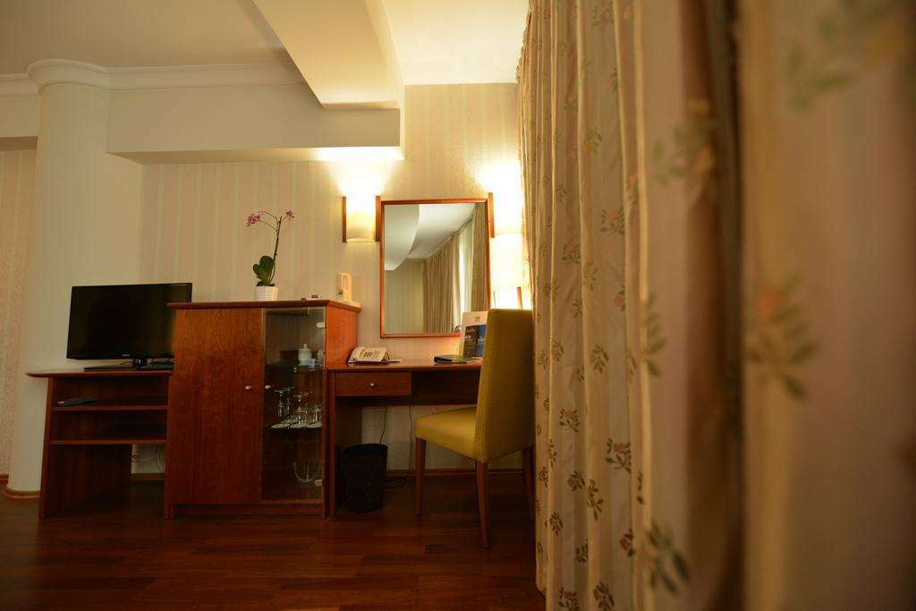Hotel Karpos Skopje Pokój zdjęcie